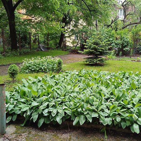 Casa Ferrari Bed & Breakfast Софія Екстер'єр фото