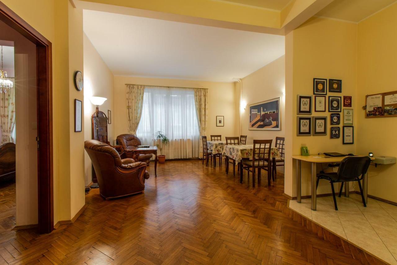 Casa Ferrari Bed & Breakfast Софія Екстер'єр фото